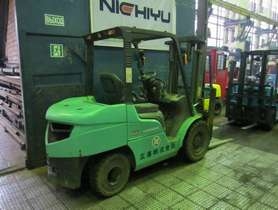 Погрузчик Mitsubishi FD35AT