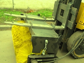 Щетка дорожная гидравлическая