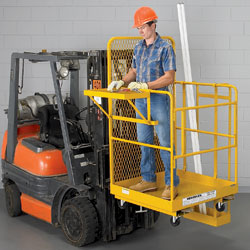 Подъёмная рабочая платформа на погрузчике