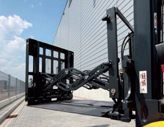 Выдвижной сталкиватель к погрузчику в Москве