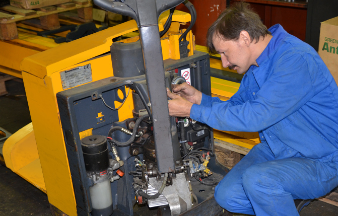 Ремонт штабелера